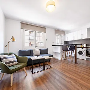 Design Club Barcelona Apartament L’Hospitalet de Llobregat